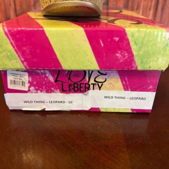 Love & Liberty "Wild Thing" Leopard Wedge Sandals Size 10 Slip-on style Comfort - Picture 2 of 5